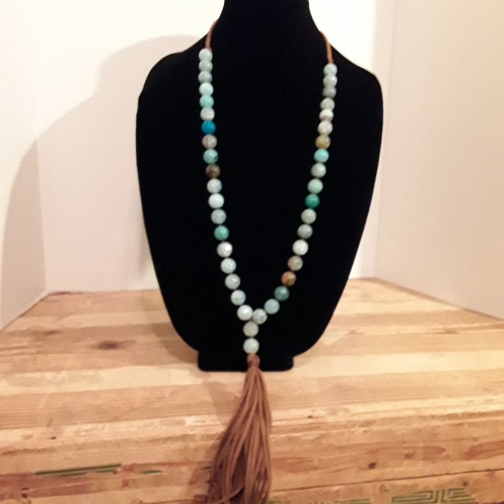 Womens necklace